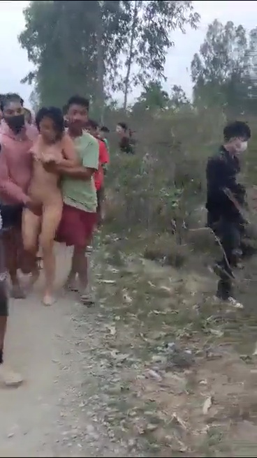 Femmes violées et obligées de marcher déshabillées en ville : la vidéo choc est virale