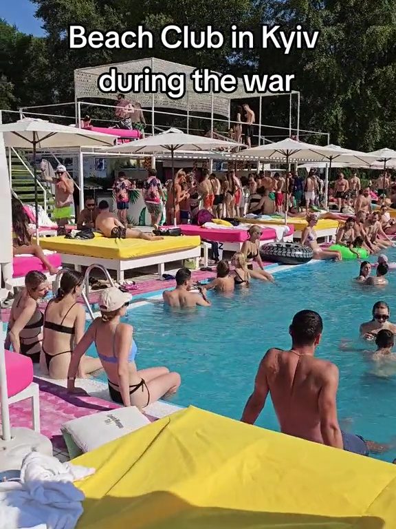 Controversia de la guerra en la playa de Kiev