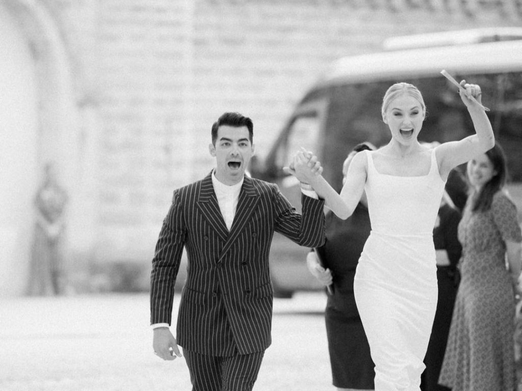 Joe Jonas divorzia da Sophie Turner, colpa di quello che ha visto al videocitofono