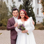 Sposa il figlio adottivo di 31 anni più giovane: polizia le toglie altri figli