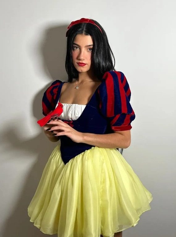 El disfraz de Halloween de Charli Damelio