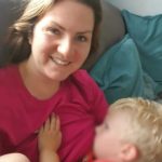 Allatta il figlio di tre anni, accusata di incesto