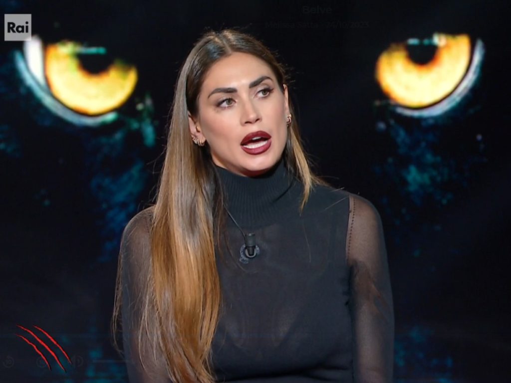 Melissa Satta à Belve, le détail gênant devant Fagnani