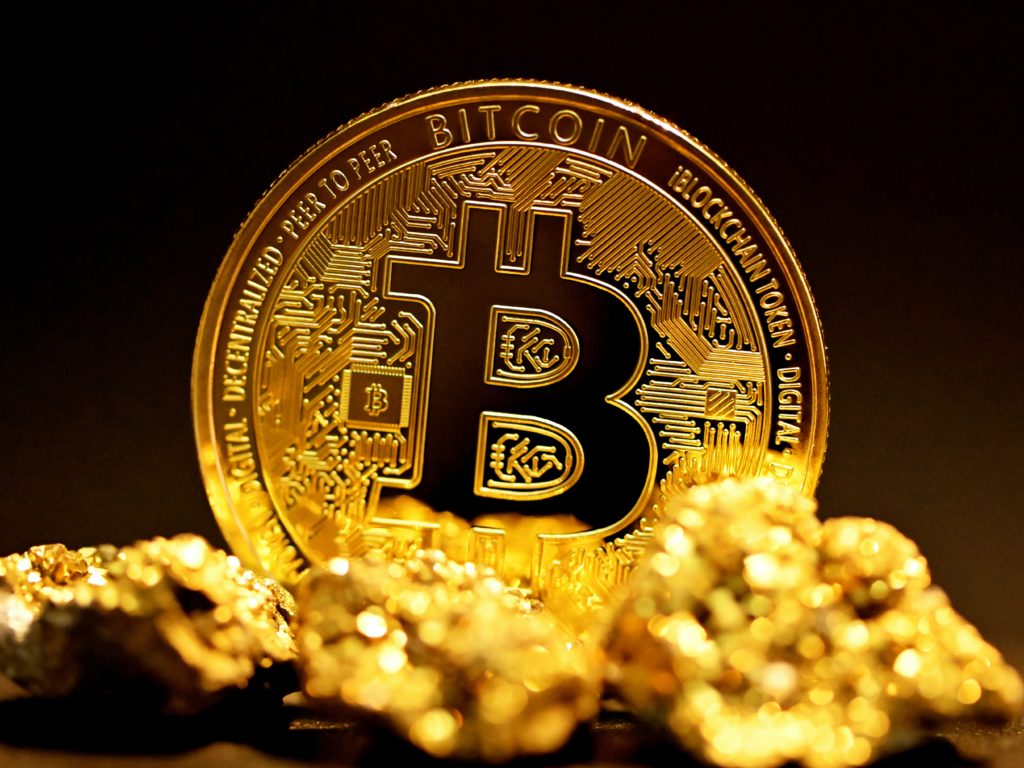 Cina "apre" miniera bitcoin in Usa, 007 in allerta: vicina a base missilistica