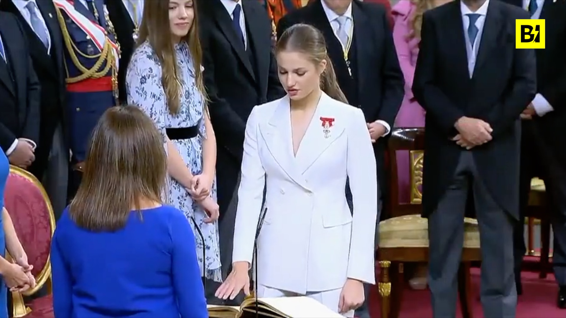 España, la Princesa Leonor toma juramento sobre la Constitución