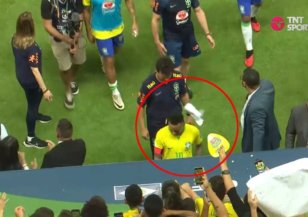 Las palomitas hacen que Neymar discuta con todo Brasil