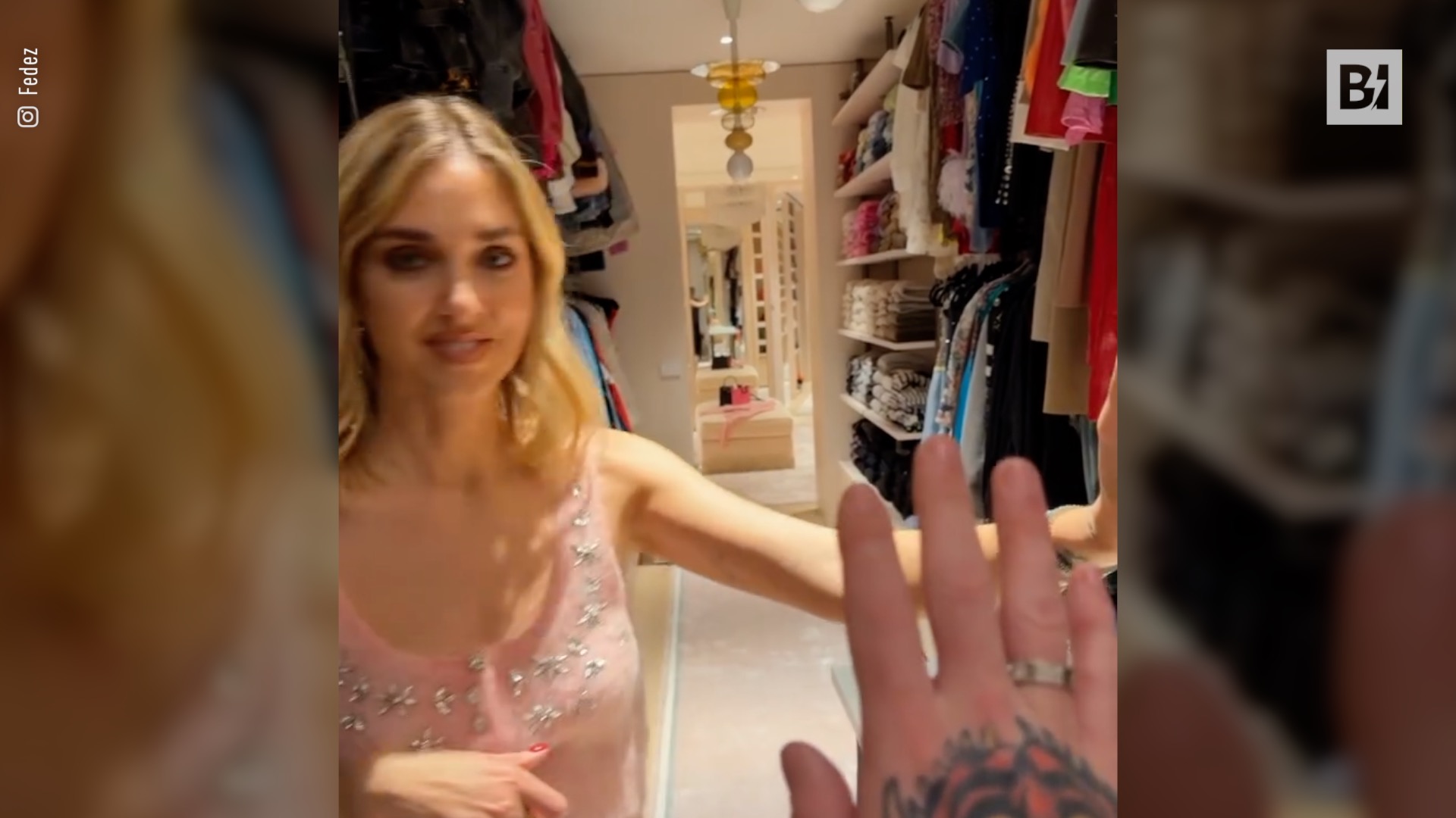 Fedez revela el vestidor de Chiara Ferragni,…