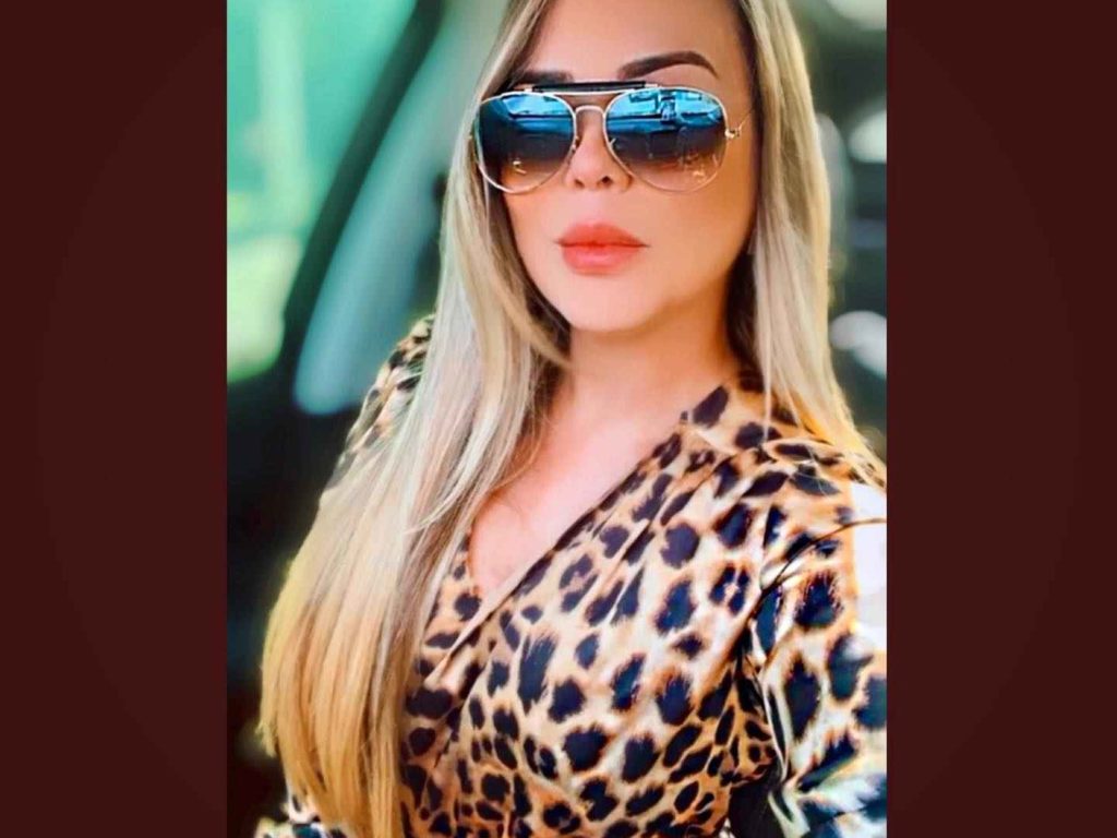 Muere la influencer Vanessa Mancini mientras colocaba adornos navideños