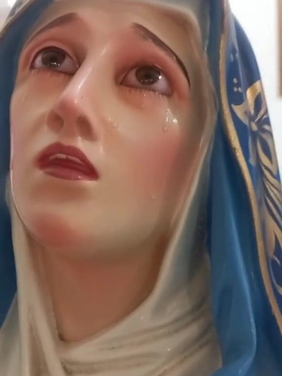 Aparece una nueva Virgen de Trevignano en México: llora a mares