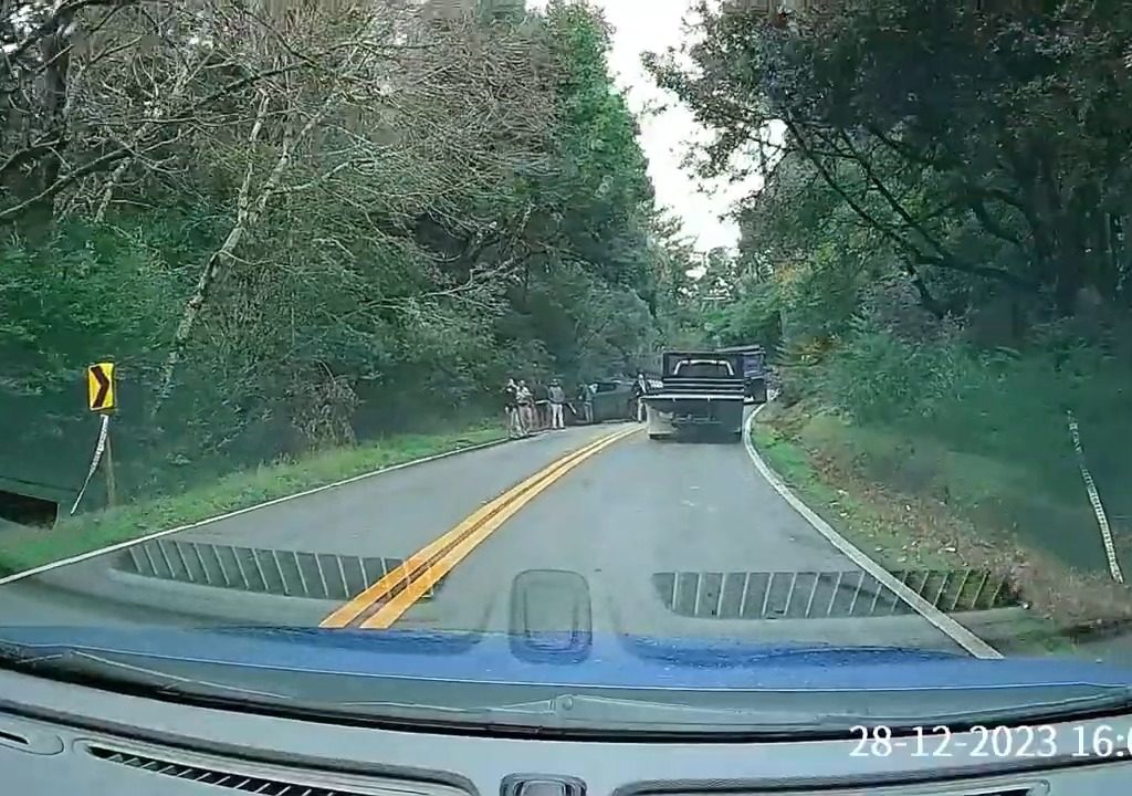 Premier accident pour un Tesla Cybertruck : il démolit une Toyota