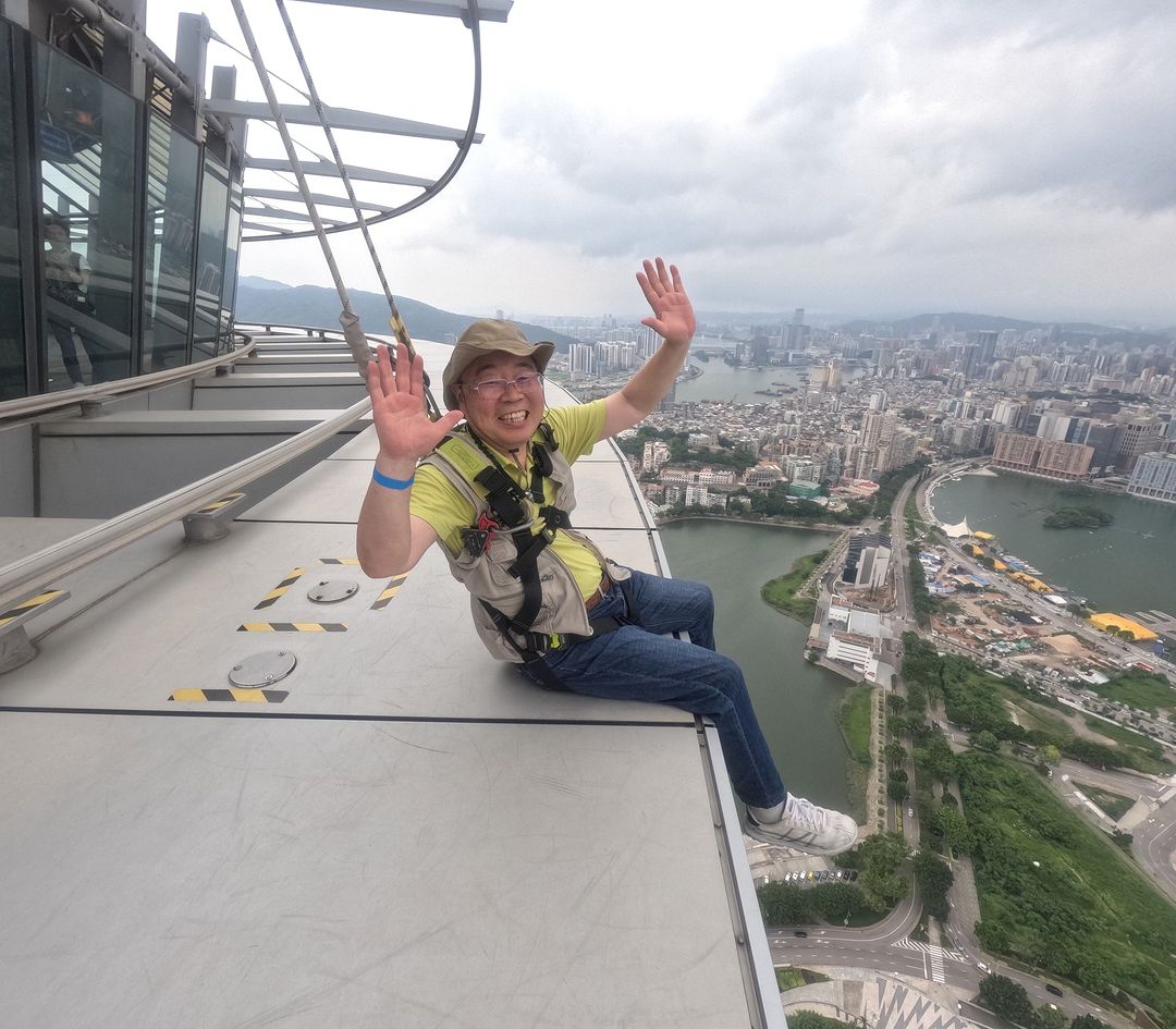 Turista si lancia dal bungee jumping più alto del mondo: muore d'infarto