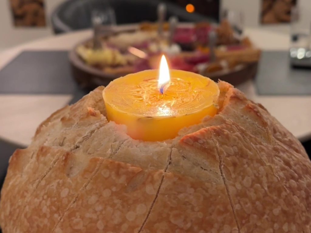 Centro de mesa para comer, la tendencia de la vela navideña de mantequilla