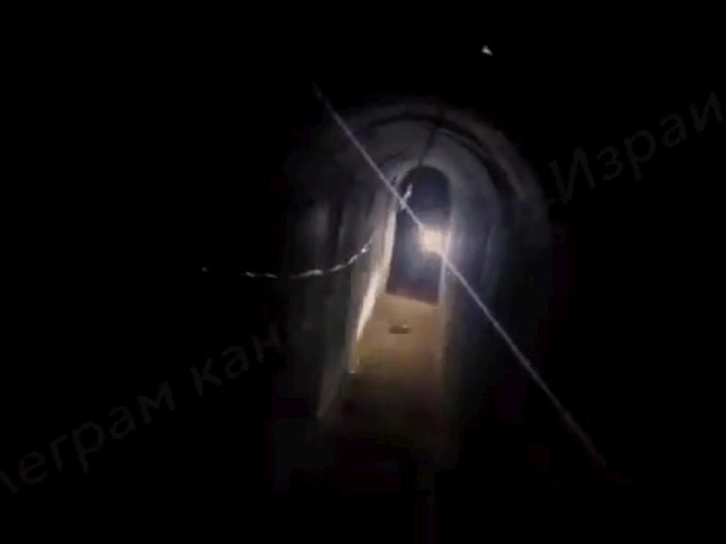 Israël inonde les tunnels du Hamas : vidéo des noyades en ligne