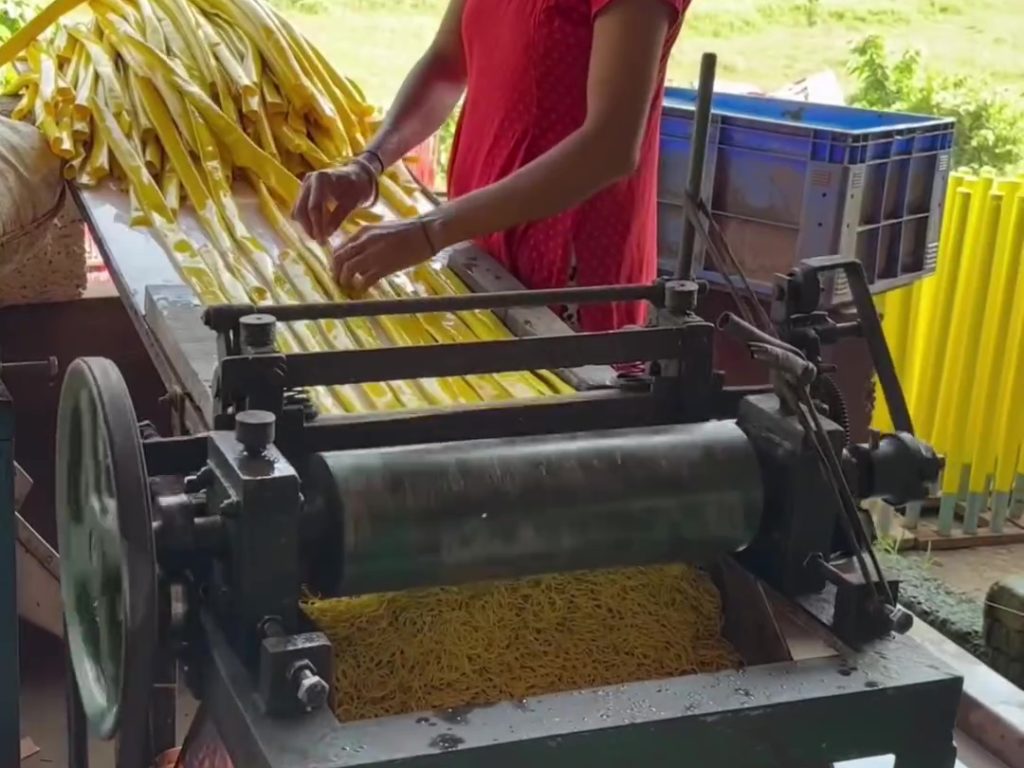 ¿Cómo se hacen las bandas elásticas? El vídeo de la producción se vuelve viral