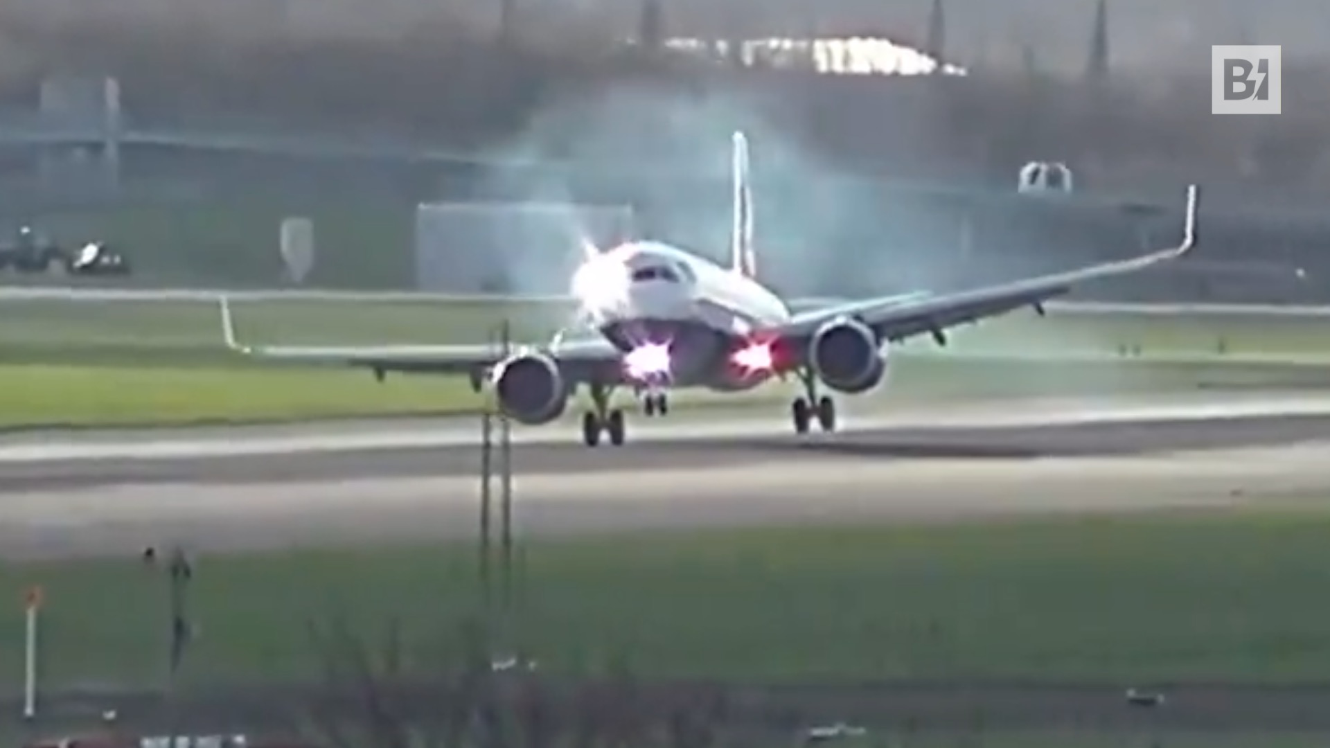 Vento fortissimo: atterrare a Londra è un’impresa