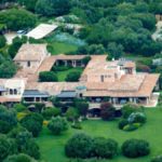I Berlusconi mettono in vendita Villa Certosa: 500 milioni, ecco chi la vuole