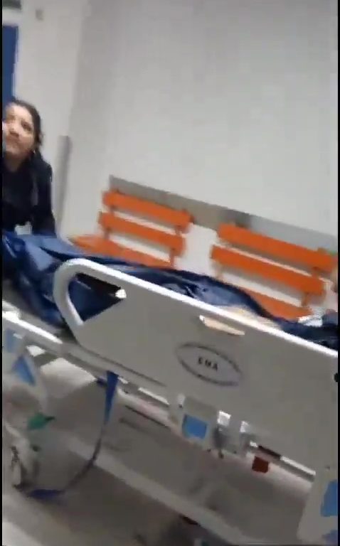 Joven que se creía muerta despierta en una bolsa de la morgue: impactante video