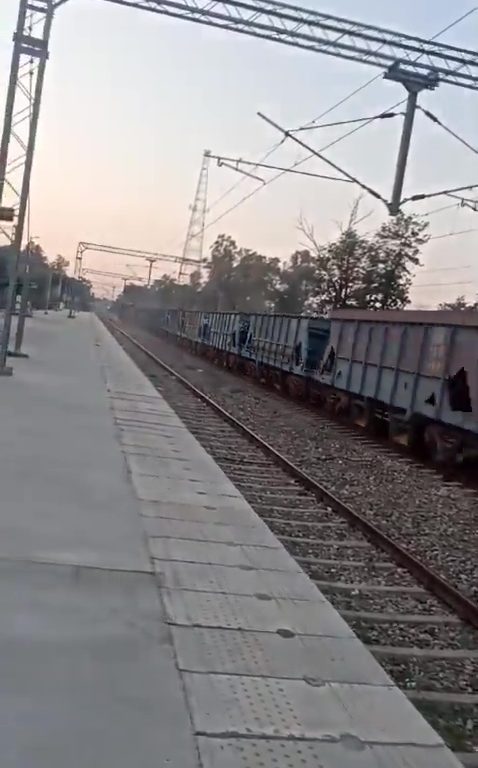 Un train de marchandises fantôme roule sans chauffeur sur 70 km à plus de 100 km/h