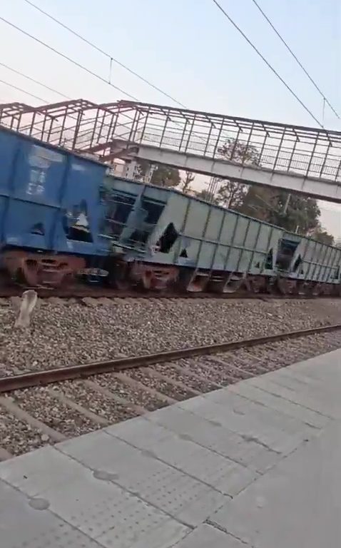 Un tren de mercancías fantasma recorre sin conductor 70 kilómetros a más de 100 km/h