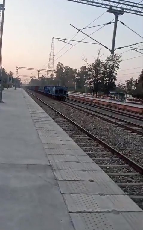 Un train de marchandises fantôme roule sans chauffeur sur 70 km à plus de 100 km/h