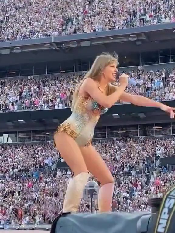 Shane Lynch de Boyzone acusa a Taylor Swift de realizar rituales satánicos en conciertos