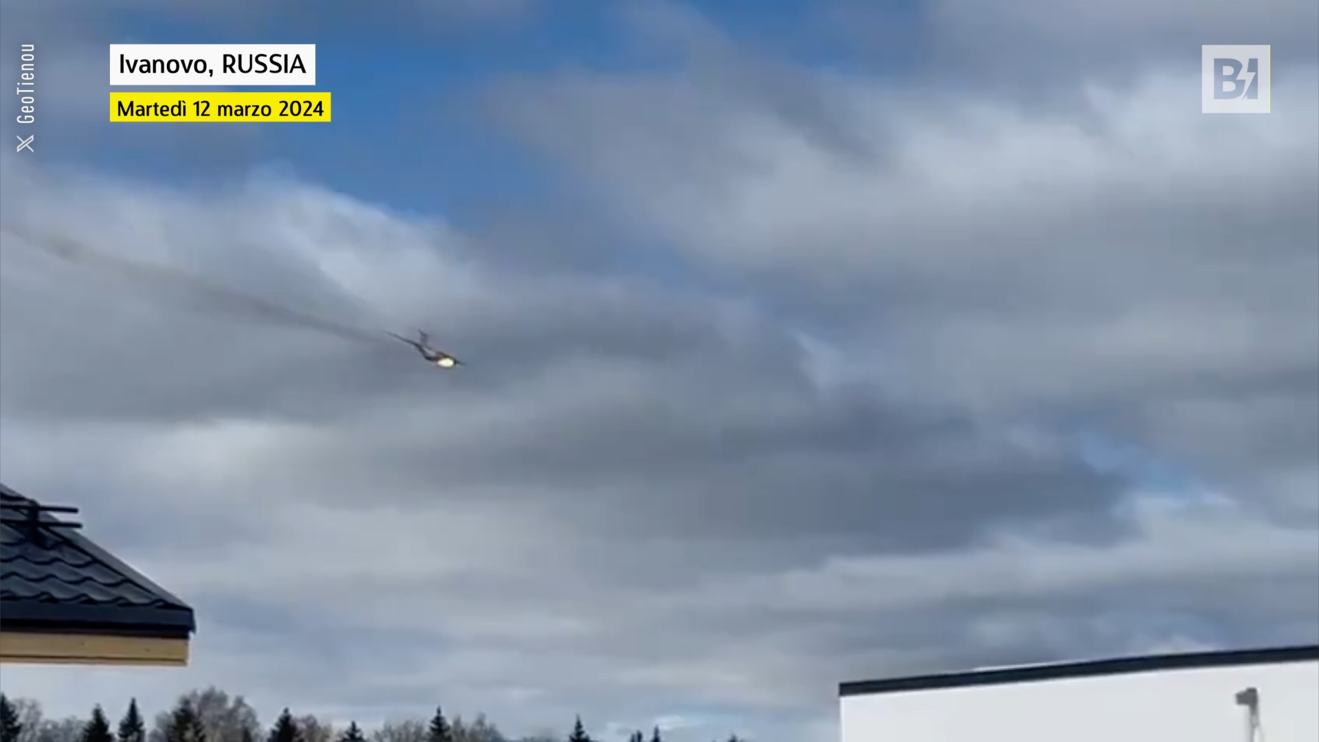 Russia, il momento in cui precipita un aereo…