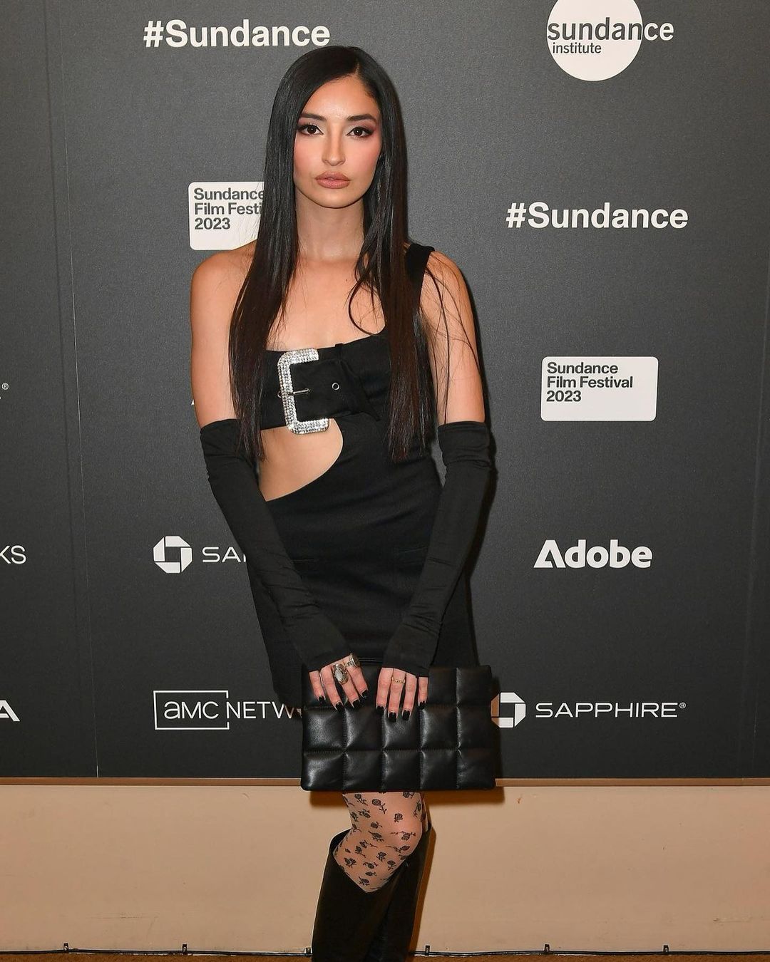 La porno star Emily Willis in overdose durante rehab: è in fin di vita