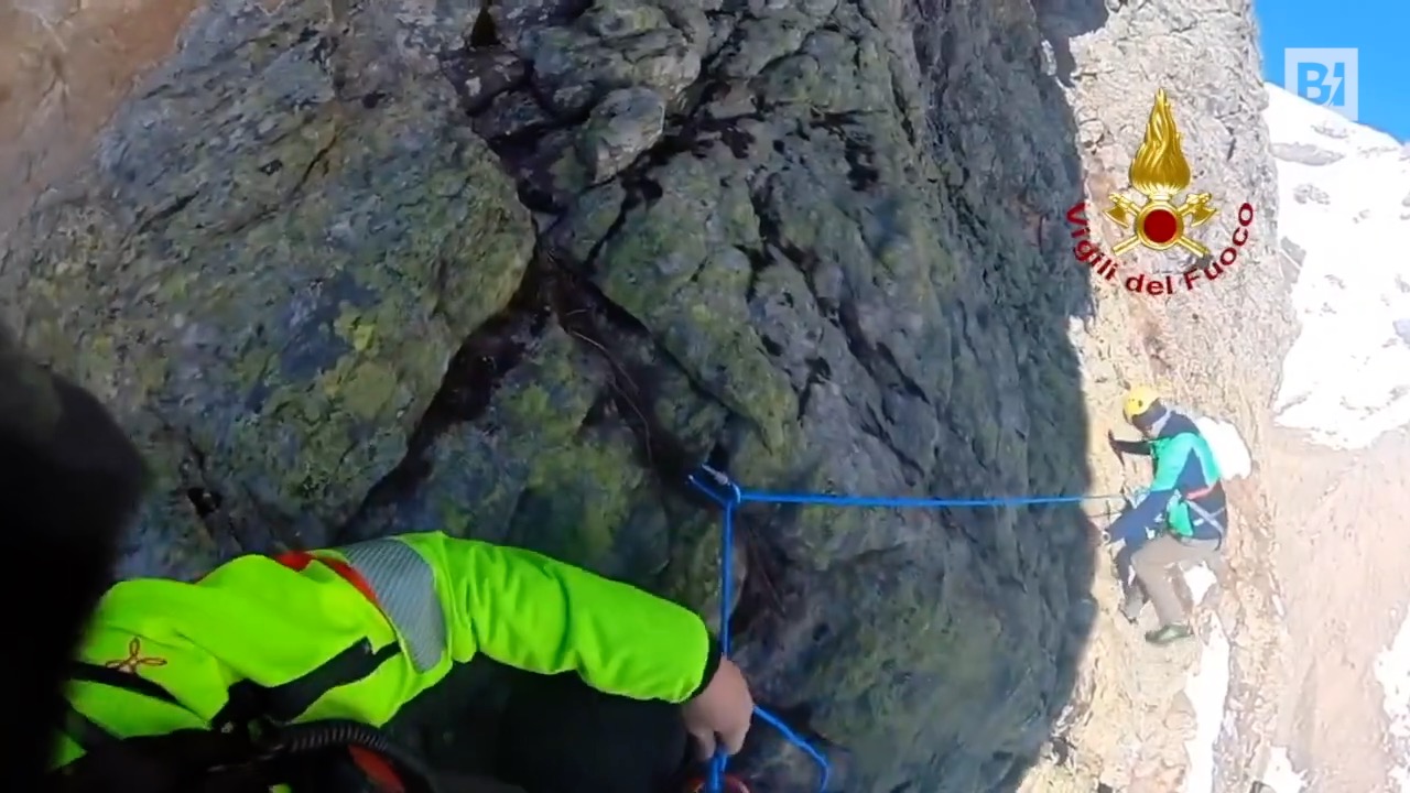 Bloccati a 2.200 metri di quota: il salvataggio…