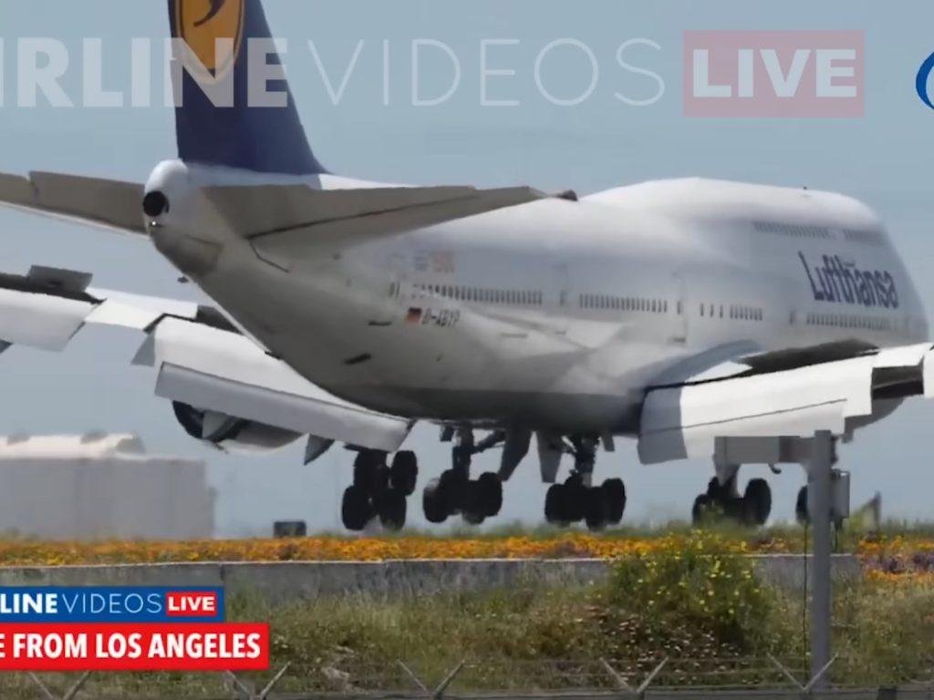 Avión rebota en la pista durante el aterrizaje: terror a bordo