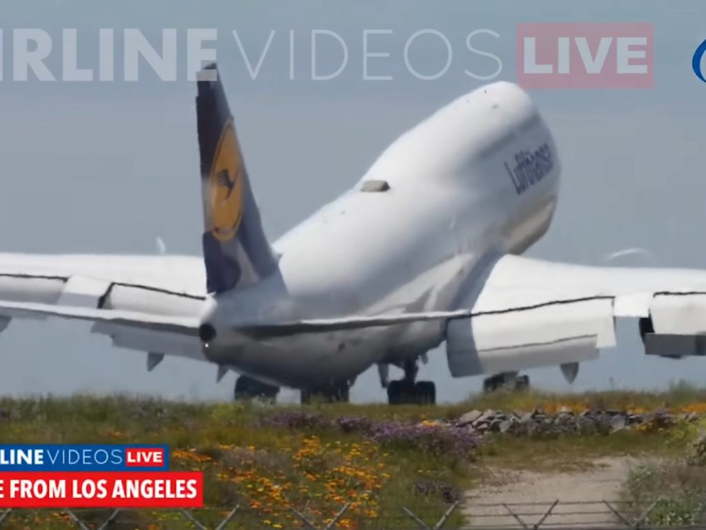 Avión rebota en la pista durante el aterrizaje: terror a bordo