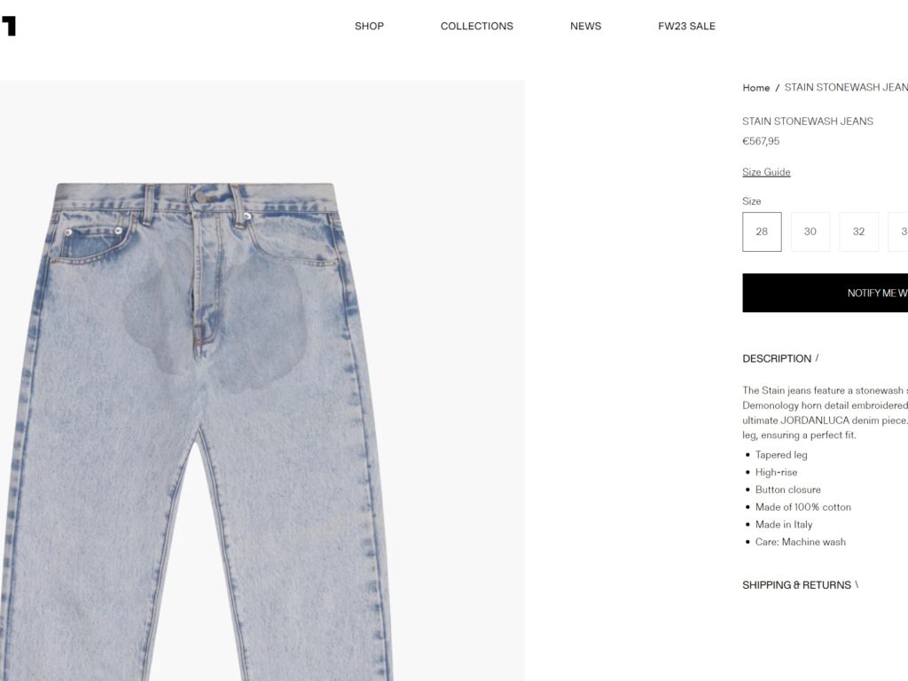 Les jeans tachés de pipi sont une bonne affaire malgré le prix