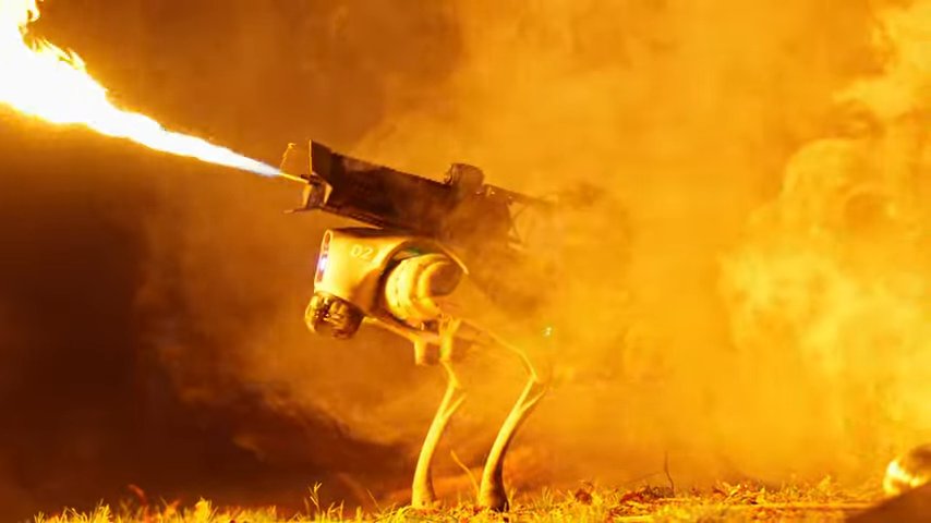 Der Thermonator, ein Verteidigungsroboterhund mit Flammenwerfer, ist im Angebot: Hier sind die Kosten