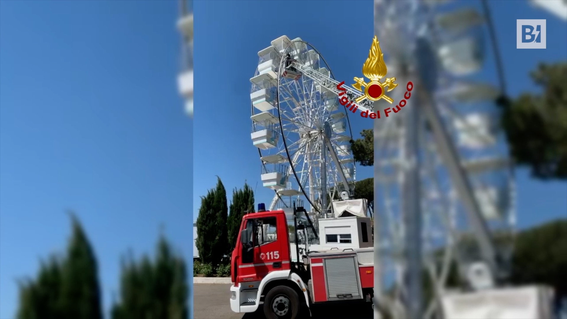 Famiglia resta bloccata sulla ruota panoramica