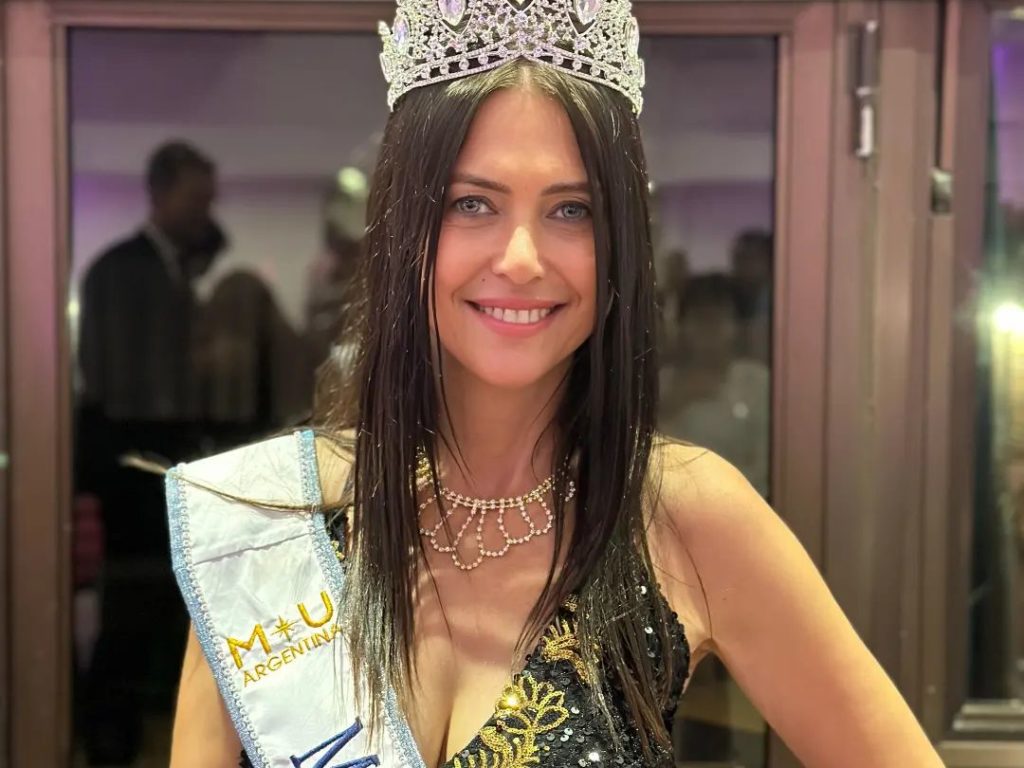 Una 60enne punta a diventare la partecipante a Miss Universo più anziana