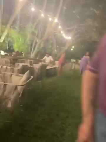 La cena de boda termina con diarrea y vómitos, 100 invitados ebrios