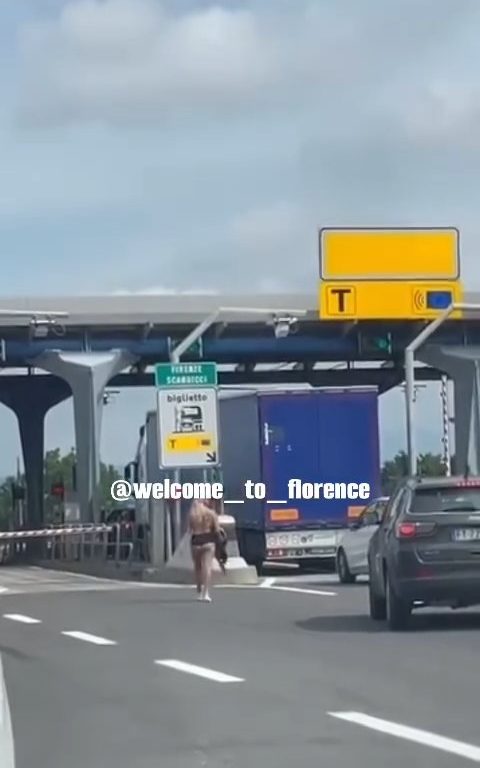 Chica desnuda en la autopista Florencia-Pisa: frenesí en las redes sociales