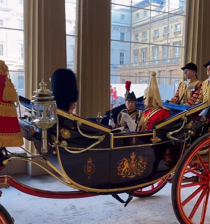 Le roi Charles en colère contre William et Kate, blâmé dans une vidéo sociale : "C'est comme ça qu'ils font toujours"