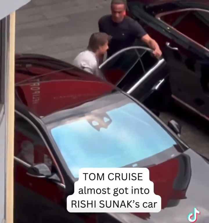 Gaffe di Tom Cruise, filmato mentre "ruba" l'auto al premier Sunak