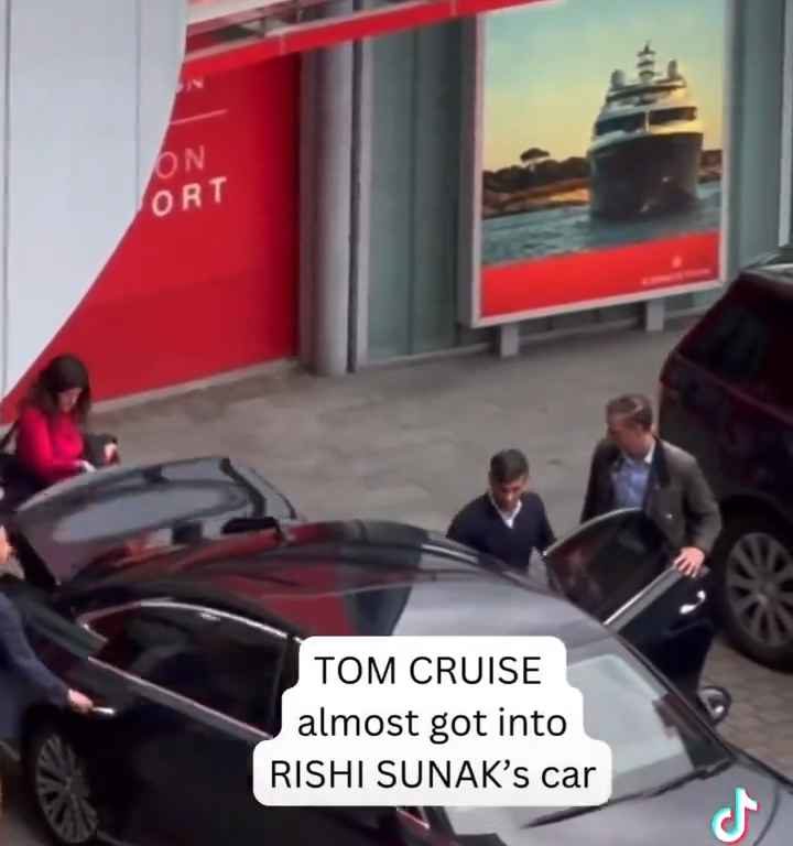 Gaffe di Tom Cruise, filmato mentre "ruba" l'auto al premier Sunak