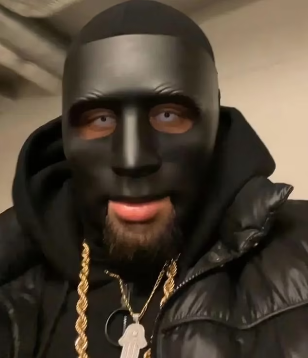 Le rappeur masqué C.Gambino tué dans une embuscade dans un parking