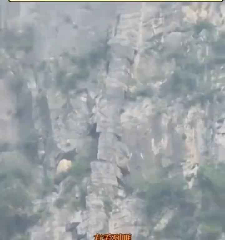 La cascada más alta y espectacular de China es falsa: video revela estafa