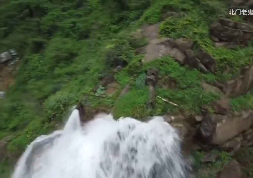 La cascada más alta y espectacular de China es falsa: video revela estafa