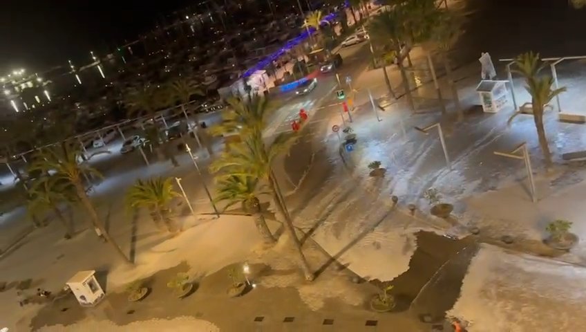 Meteotsunami en Mallorca, el mar invade Puerto Alcudia: vídeos virales