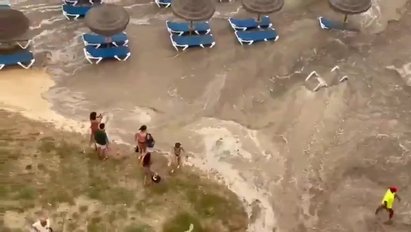 Météotsunami à Majorque, la mer envahit Puerto Alcudia : vidéos virales