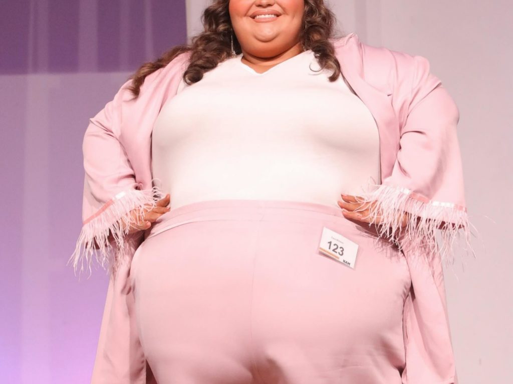 Modelo obesa se convierte en Miss Alabama 2024, masacrada en línea: así responde