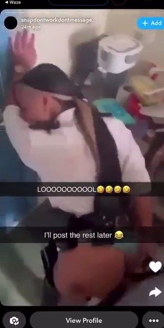 Escándalo en prisión, mujer policía hace el amor con presos en video viral