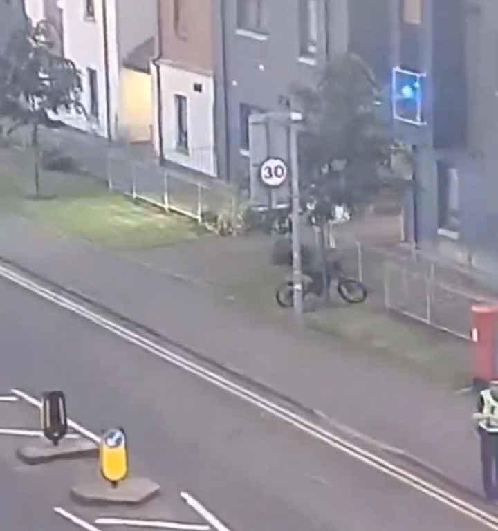 Il se filme en train d'écraser volontairement un cycliste puis diffuse la vidéo sur les réseaux sociaux