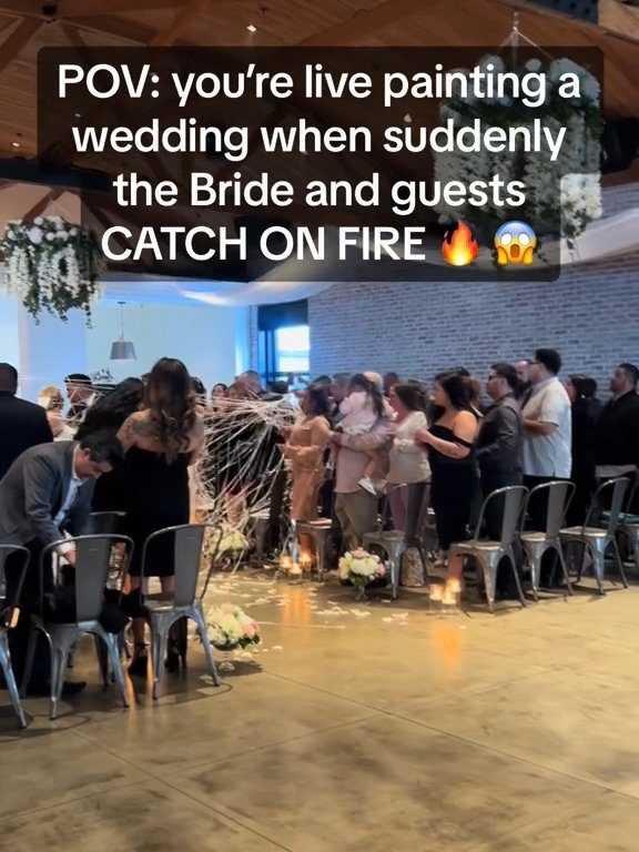 La mariée prend feu pendant la cérémonie, éteinte avec des seaux : il y a une vidéo