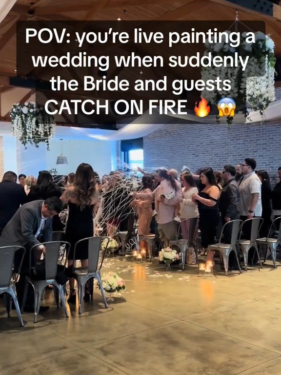 Novia se incendia durante ceremonia, la apagan con baldes: hay video