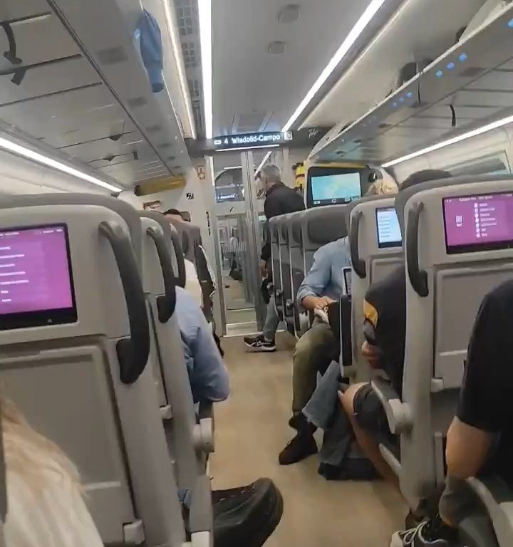 Turbolenze shock per i passeggeri, ma è un treno non un aereo: ecco perché